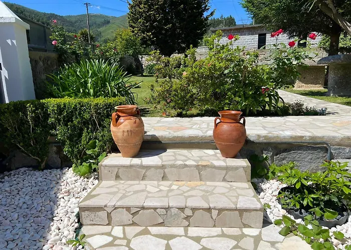 Guia In Valdreu براغا